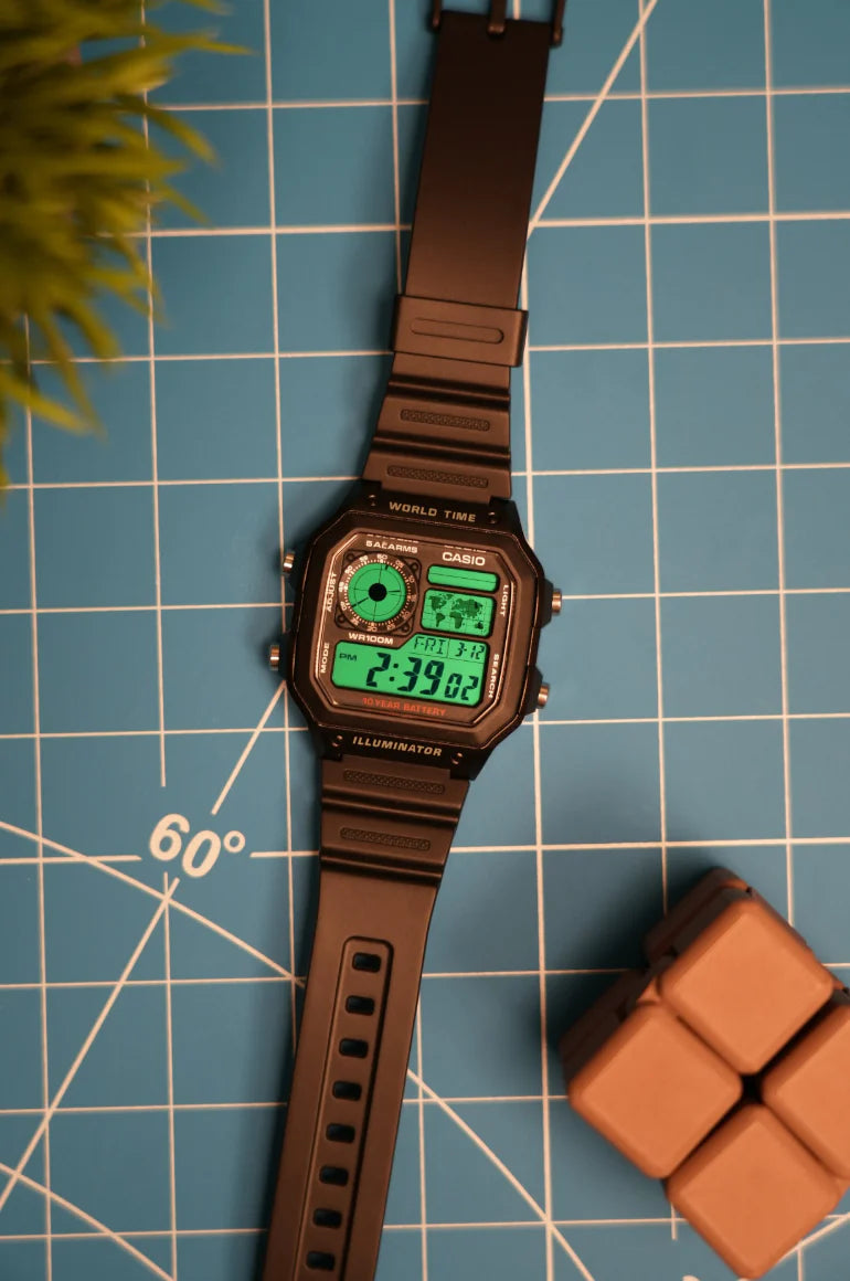 "Hulk Green" Casio Royale